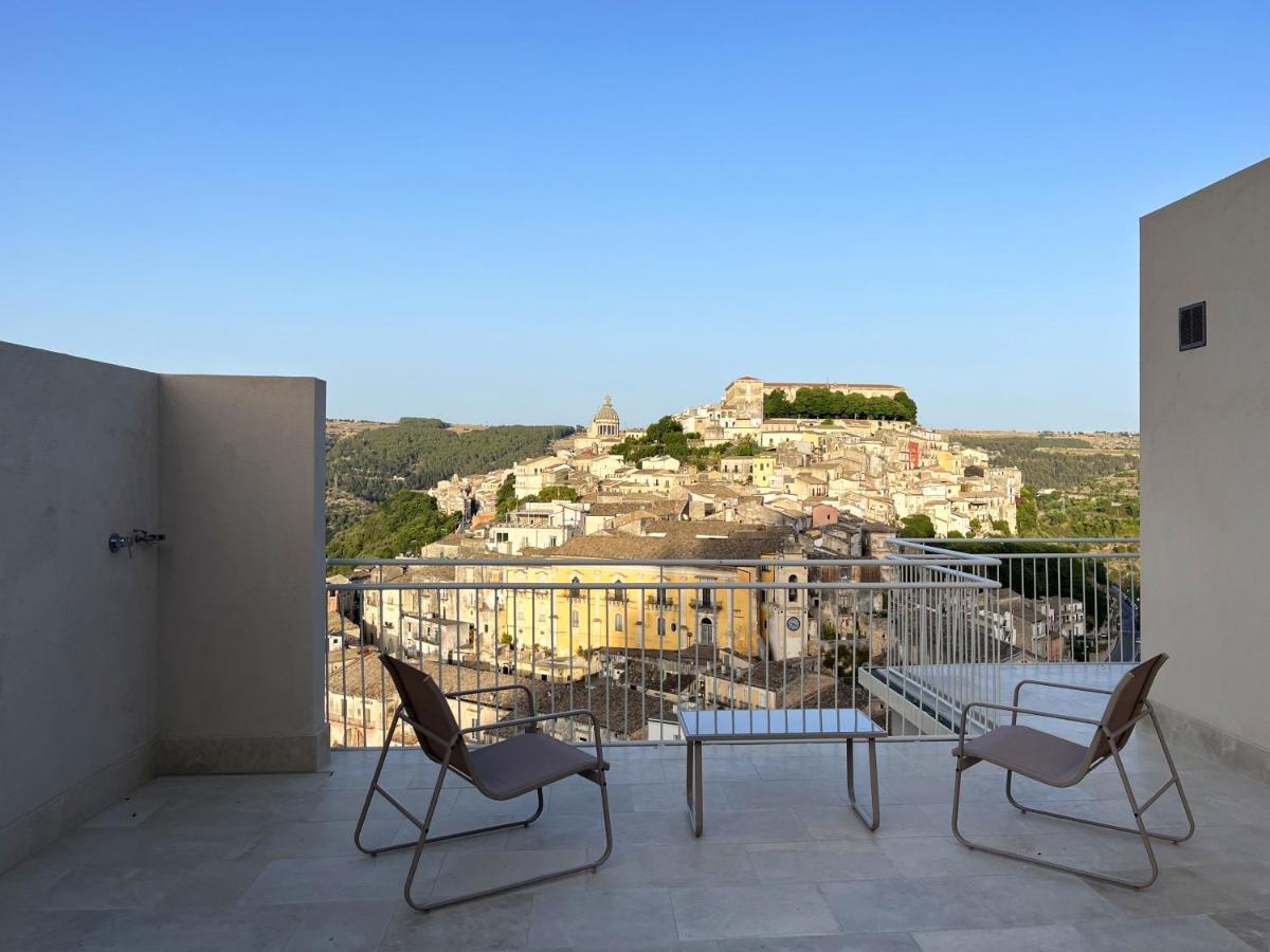 La Casa Di Irene - Suites Con Vista Рагуза Экстерьер фото