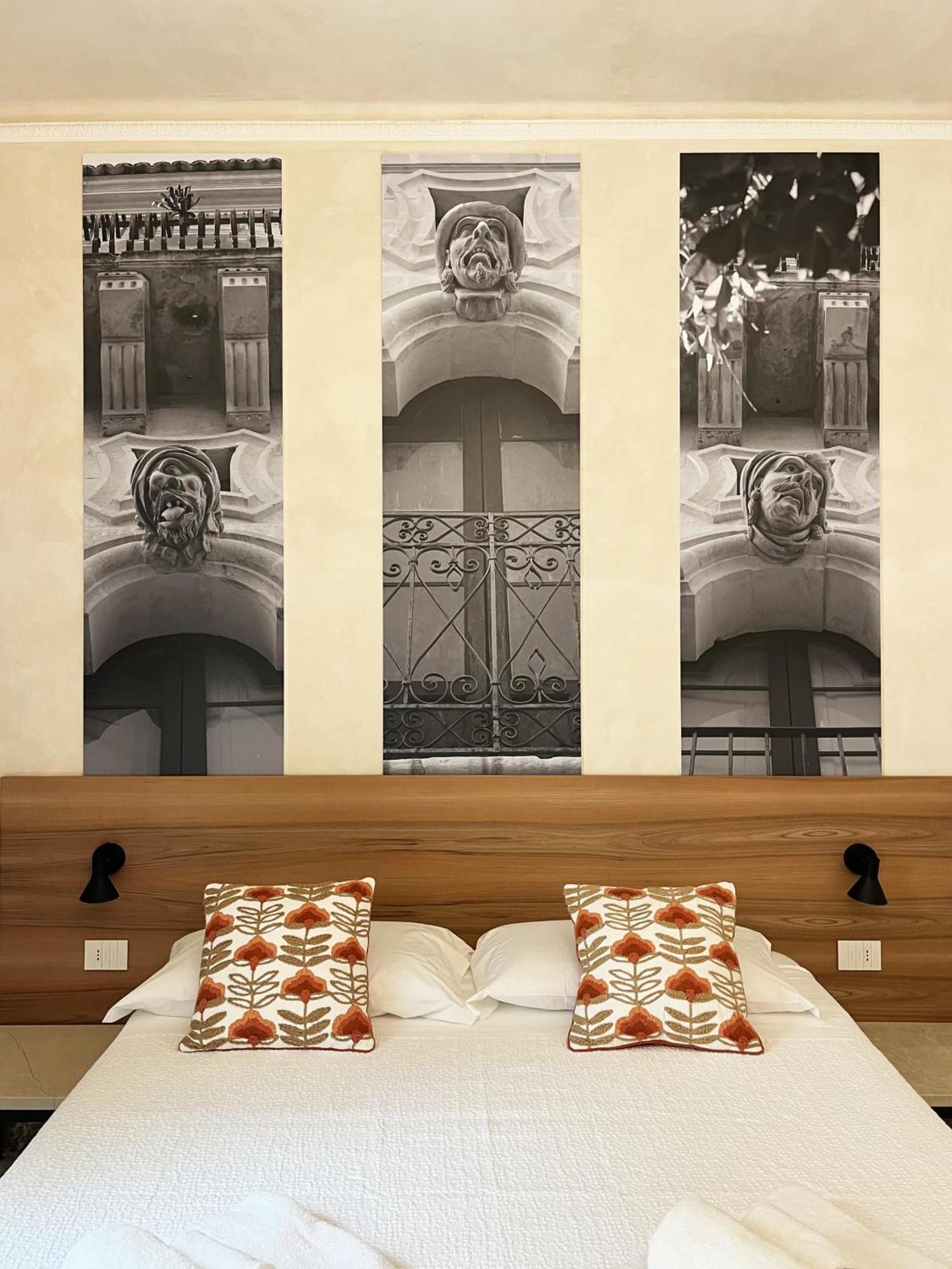 La Casa Di Irene - Suites Con Vista Рагуза Экстерьер фото